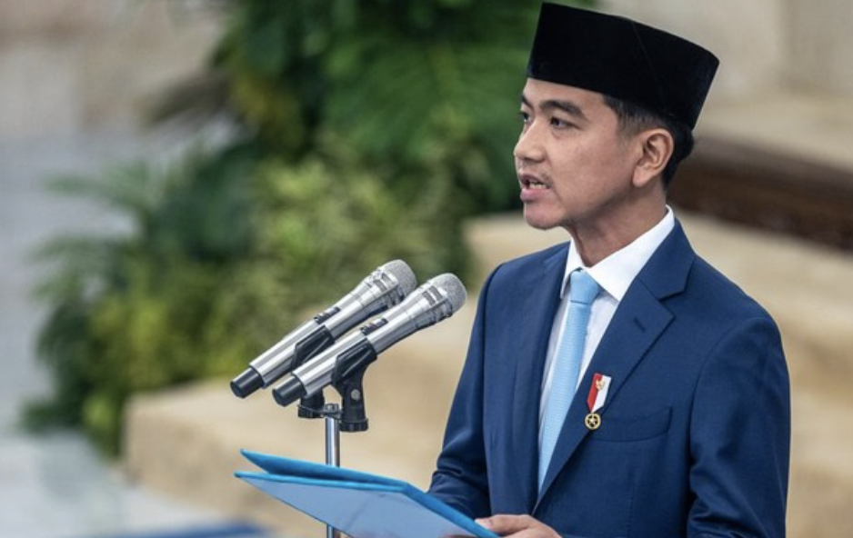 Gibran Tanggapi Putusan MK soal Ijazah SMA, Tegaskan Tetap Fokus Bekerja