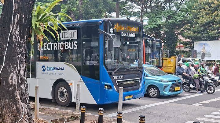 Menhub Dukung Perluasan Transjakarta ke Transportasi Laut dan Udara