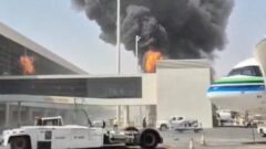 Serangan Houthi di Bandara Riyadh, Kedubes AS Imbau Warga Waspada